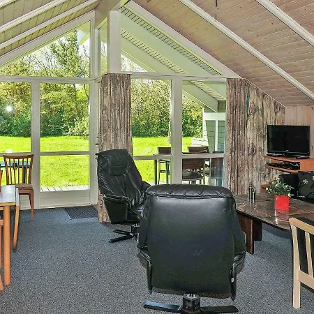 Holiday home Holiday Blomstervangen Ii *