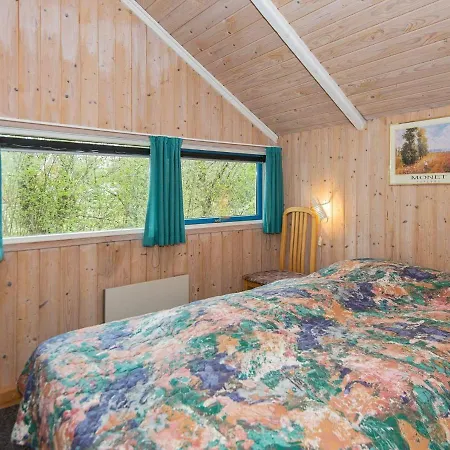 Holiday Blomstervangen Ii Holiday home Oster Vrogum